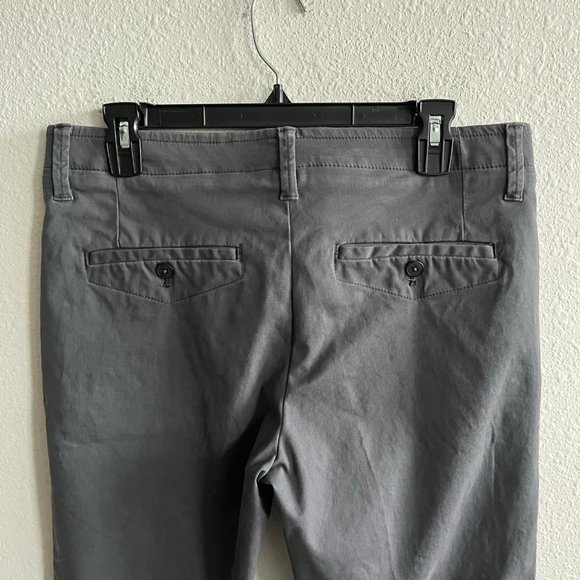 Saks Fifth Avenue Men's Active Gray Pants Size 30x30 - Picture 9 of 11